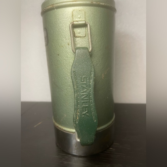 Vintage Stanley Aladdin Green Thermos Bottle 24 oz. Wide Mouth, Pre-Owned - Picture 3 of 11